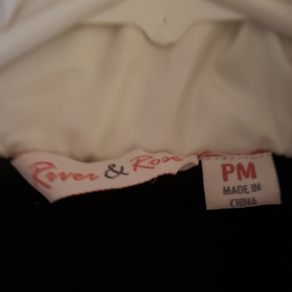 RIVER & ROSE White Vest Women - Picture 2 of 3